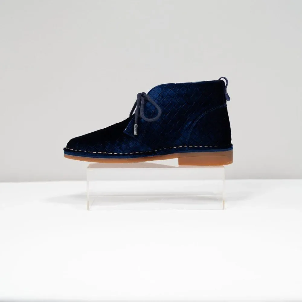 Hush Puppies Cyra Catelyn Navy Velvet Ankle Booties Womens Size 7